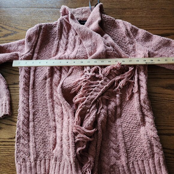 Forever 21 Apricot Orange Boho Fringe Shawl Cable Knit Cardigan Sweater Small - Picture 6 of 7